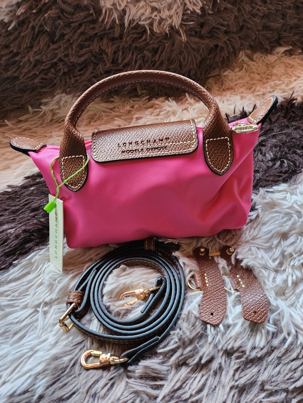 Longchamp Hot Pink Mini Bag with Removable Strap NWT - Picture 2 of 5